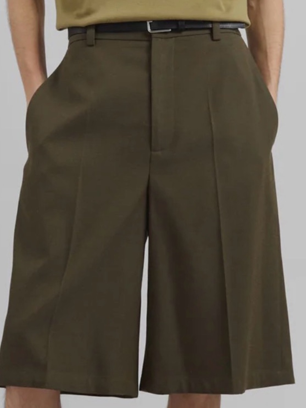 NWT The Frankie Shop Olive Green Wide-Leg Knee-Length Shorts size xl